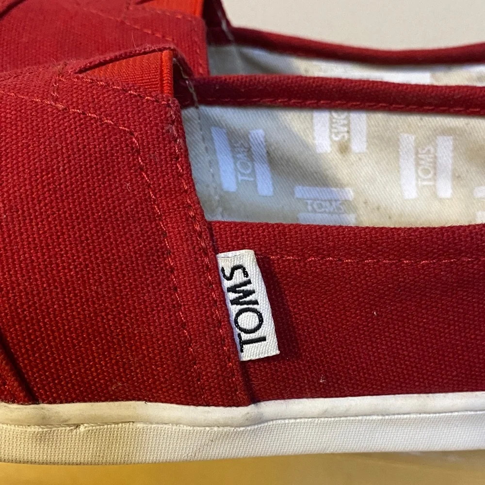TOMS Cherry Canvas Slip-Ons Size Y 2.5